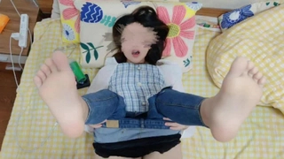极品王炸性爱实拍大神Azxy真实约炮170舞蹈系学妹 强火力后入超敏感体质 淫水喷射顺腿流