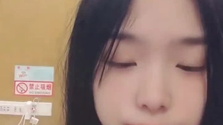 CB长腿性感美女狐狸装扮椅子上自慰抠逼很是诱惑喜欢的不要错过