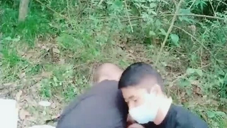 少女继妹录制自己和大鸡巴继兄的POV视频