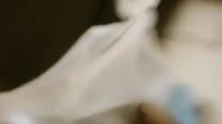 这个富二代有钱只玩白嫩的学生妹