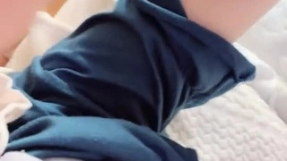 网红达人长得像关X彤的外围女主播半夜搭讪开奥迪车的土豪啪啪