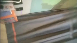 找了马尾秘书到经理室肉体加班!一不小心就戴绿帽了