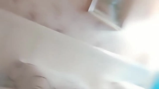 胖男约了个颜值不错小姐啪啪 69互舔上位抽插搞完摸逼逼