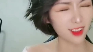一本到高清视频在线观看丶就这胸！大姐，你这朋友我交定了