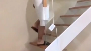 别人对你好是想跟你上床 我不一样 沙发也行 厨房也行 愿每一阵身体的抽搐都是对爱的表现