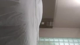 Alex marin在校女装扮下操她后在这个女孩的嘴里射精